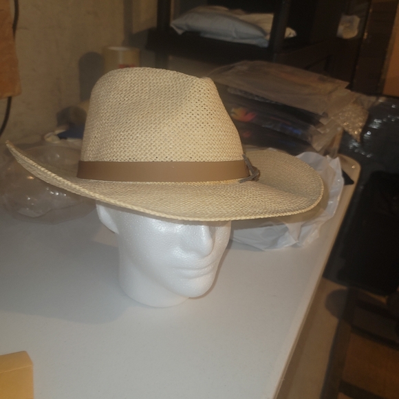 Panama Hat - Picture 2 of 5